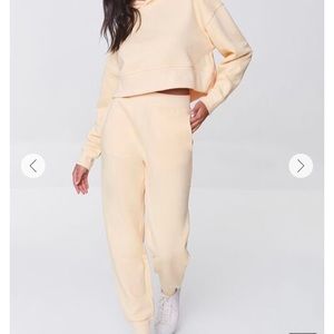 Forever 21 Pull-On Fleece Joggers Sweatpants